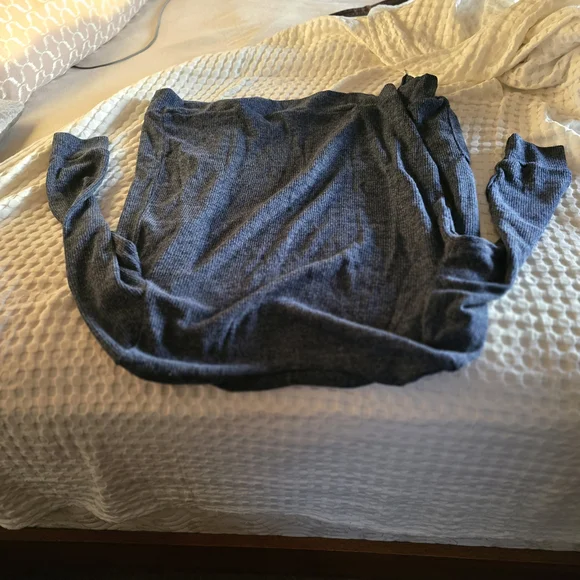 Chic Navy Knit Cardigan - Picture 5 of 5